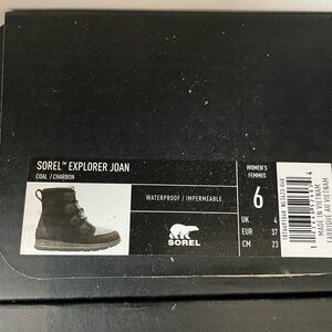 Sorel Explorer Joan! Brand new!!
